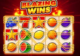 DM777 APP မိုဘိုင်းဖုန်းဖြင့် Slots နှင့် Live Casino ကစားနေသည့် မြင်ကွင်း